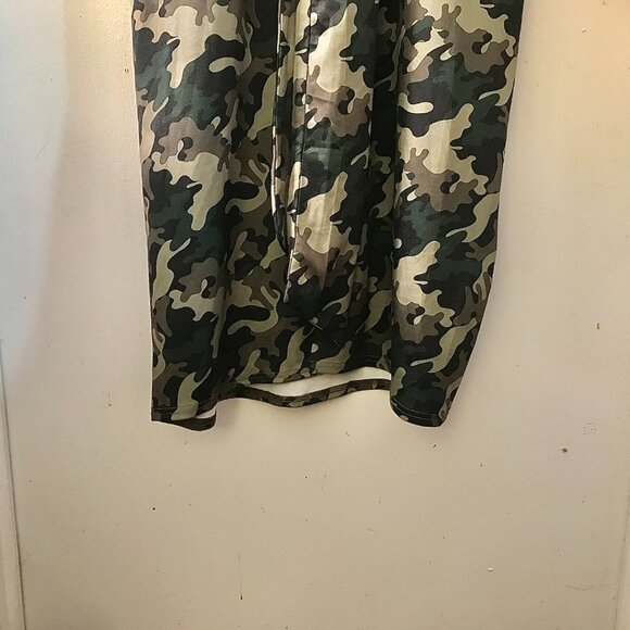 Women's NY & Co. Green Camo Short Sleeve Dress w/belt - Size XXL (NWT) - Picture 3 of 5